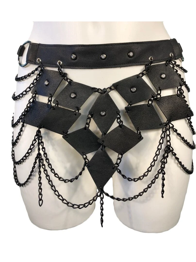 Farfalla slender Italian leather belt with delicate fluttering chains – view 2