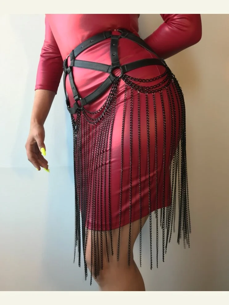 Gaga Long Italian leather waist belt with trailing liquid-light chains – view 2