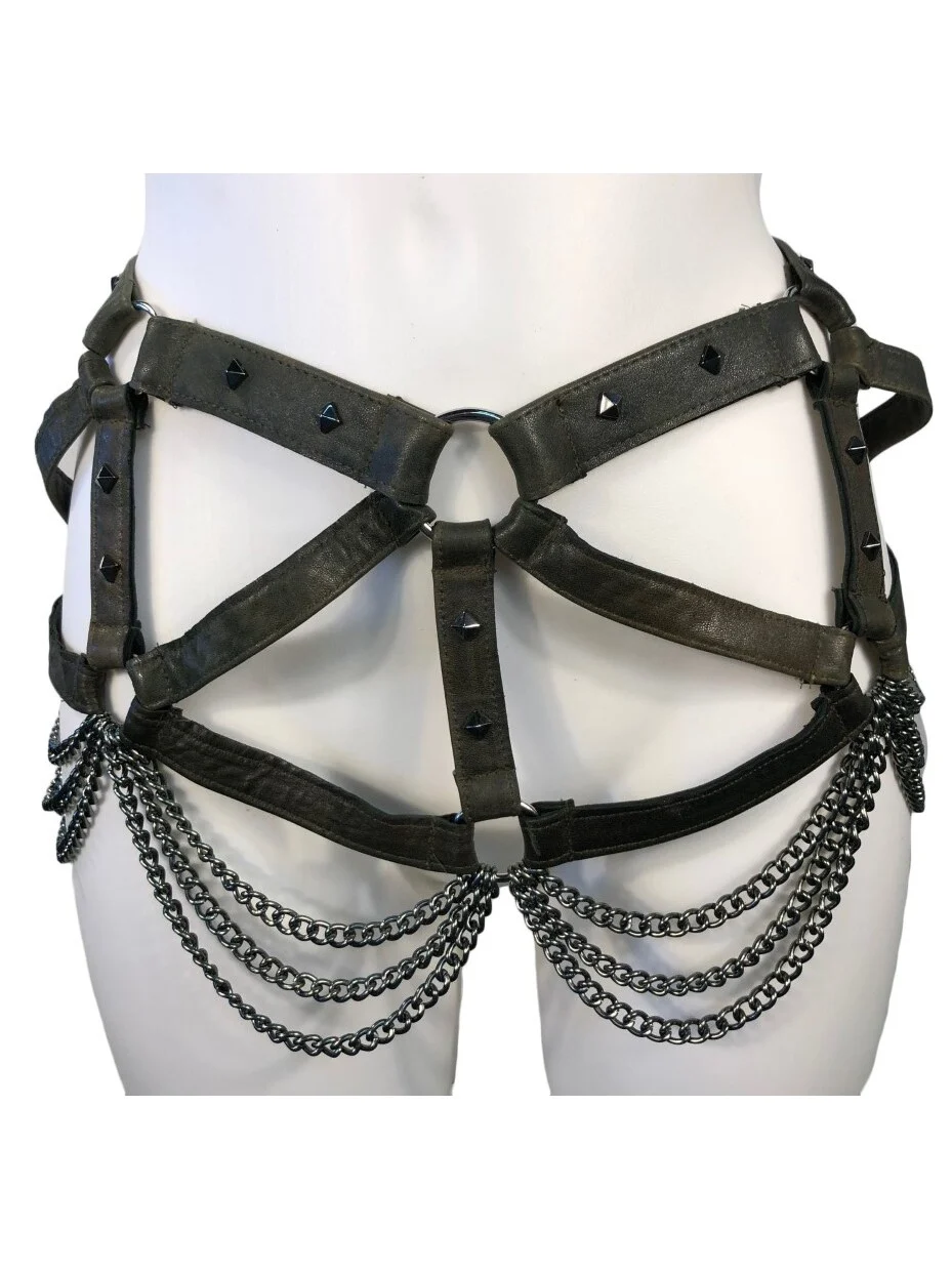 Tiramisu layered Italian leather statement belt with tiered chains – view 3