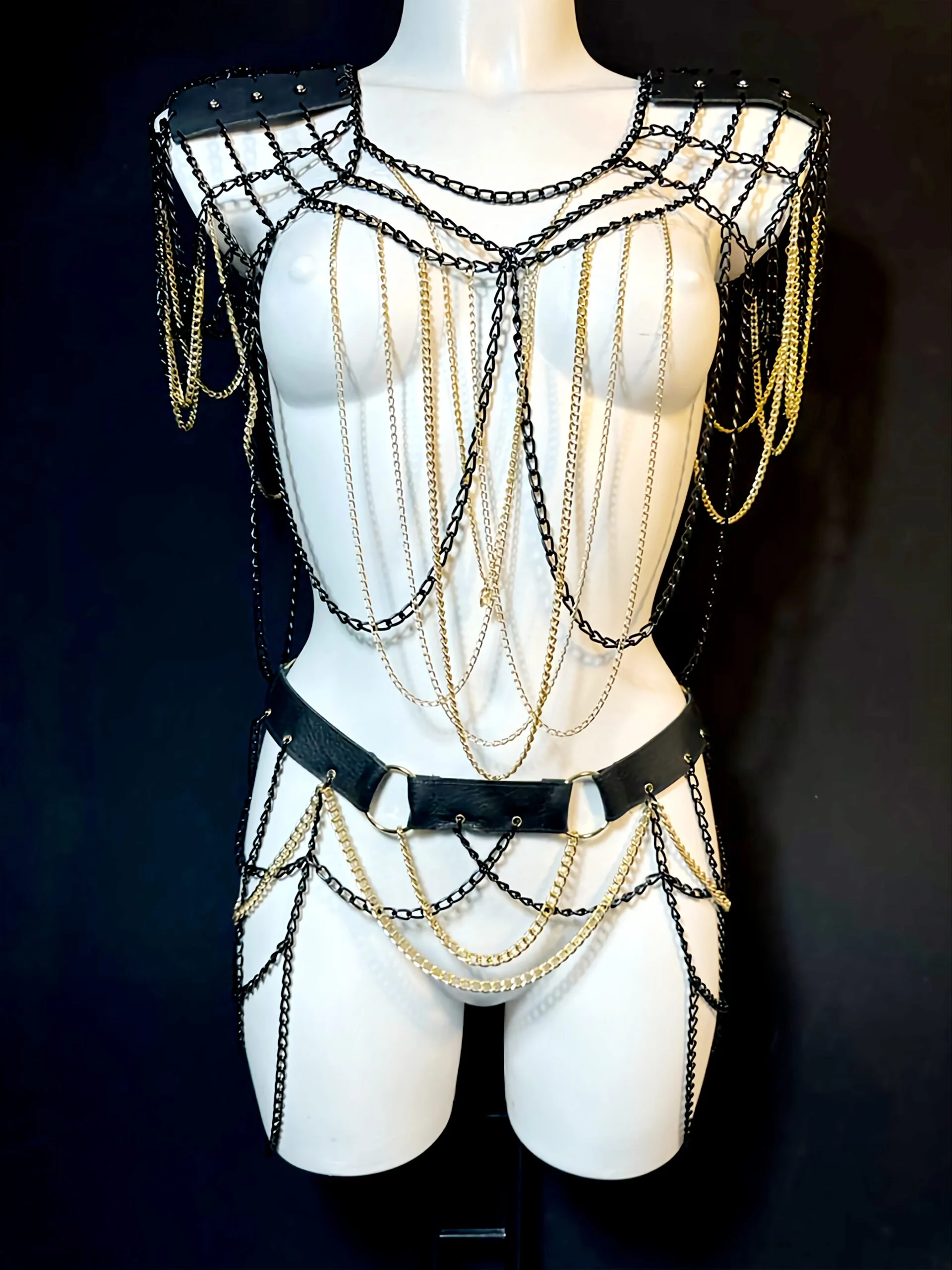 Original Gotique handmade leather and chain two-piece gothic set – view 6