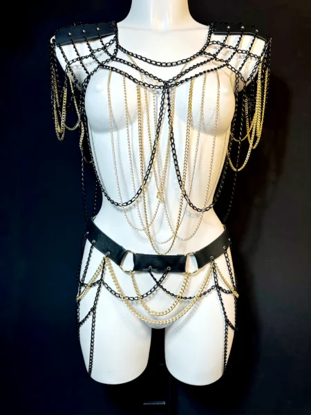 Gotique handmade black leather and chain matching jewelry set, adjustable neck and back