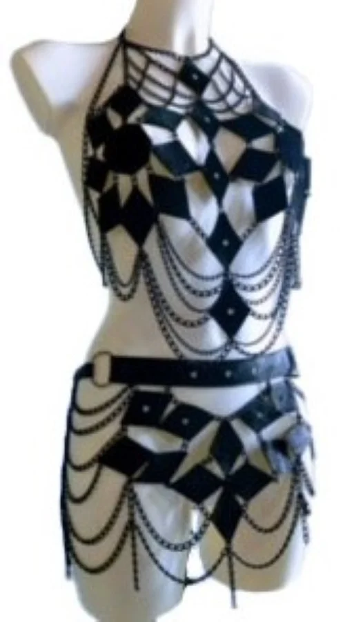 Farfalla Black Edition handmade chain top on black Italian leather – view 3