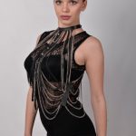 Hong Kong handmade leather chain top with vertical chain grid