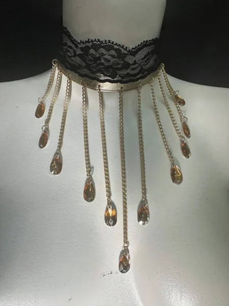 Lacrima Royale gold chain choker with clear crystal teardrops