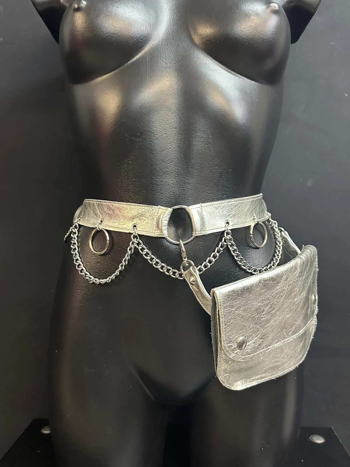 Silver Ice reflective metallic silver leather belt bag with silver-tone chains – view 3
