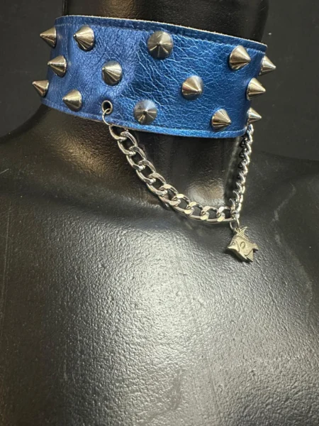 Electric sapphire blue studded leather choker with steel chain and fish pendant – view 2